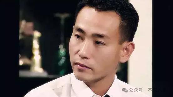 比起婚讯，大家更想知道他啥时有新作品吧？！