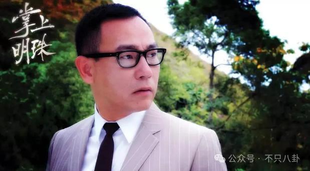比起婚讯，大家更想知道他啥时有新作品吧？！