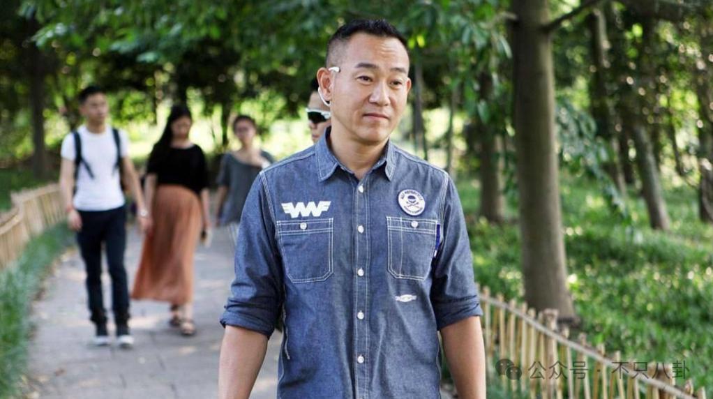 比起婚讯，大家更想知道他啥时有新作品吧？！