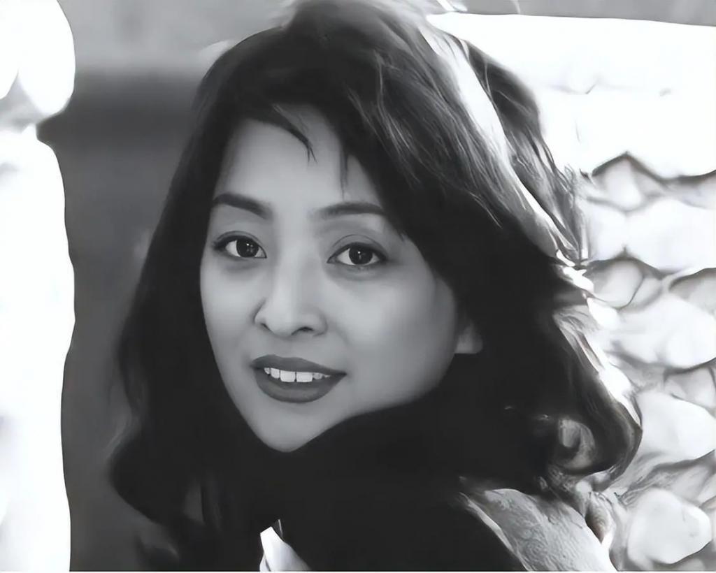 三嫁国外，扬言不嫁中国人的李勤勤如今咋样