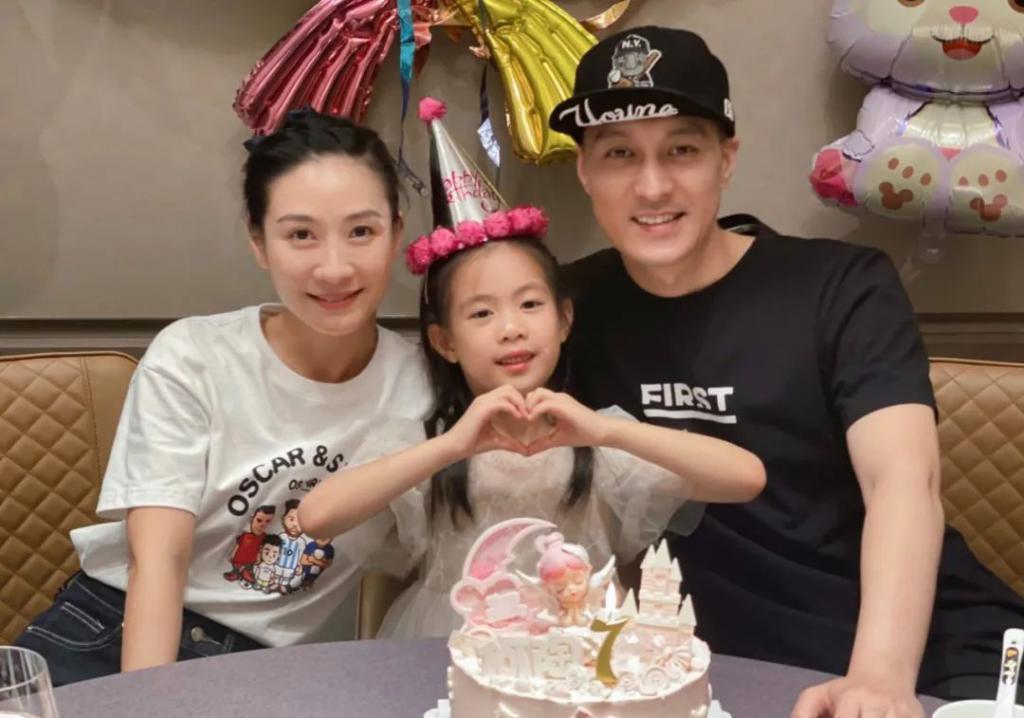 还记得《甄嬛传》里的安陵容吗？她女儿这么大了？