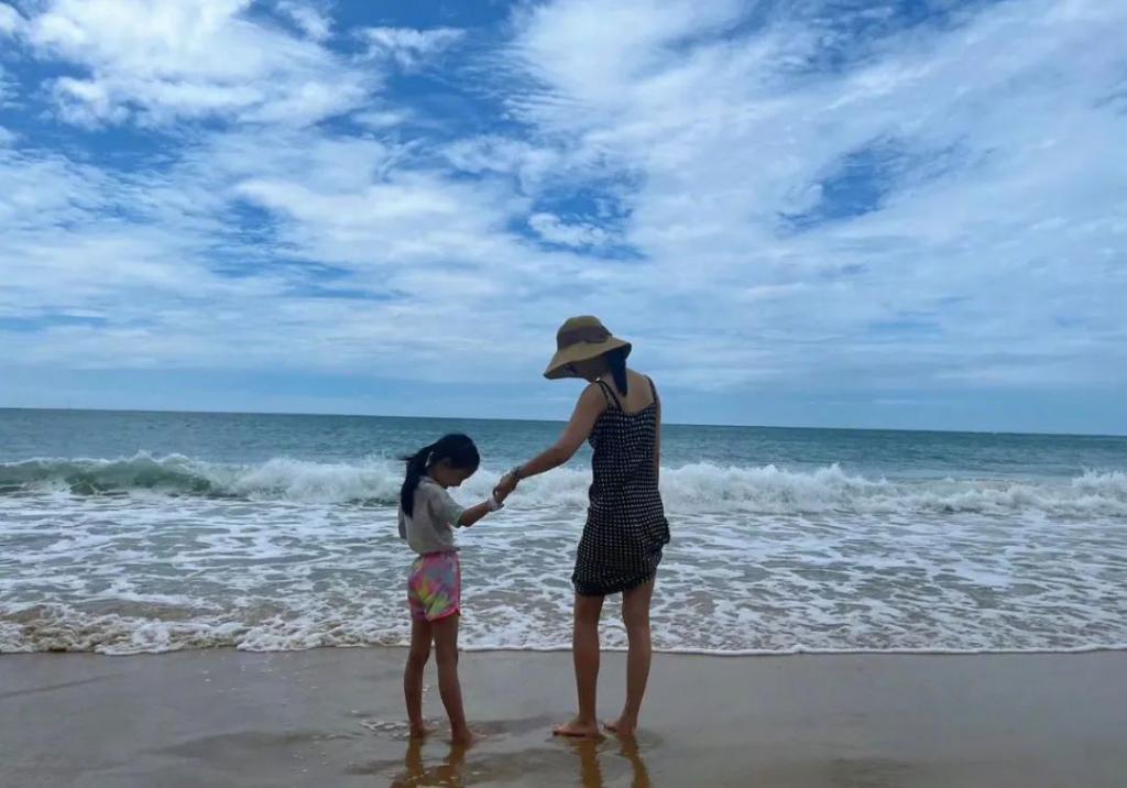 还记得《甄嬛传》里的安陵容吗？她女儿这么大了？