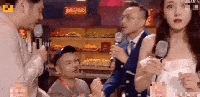 杨幂被陌生男子摸头，刘亦菲被撞飞，女明星的风险真高