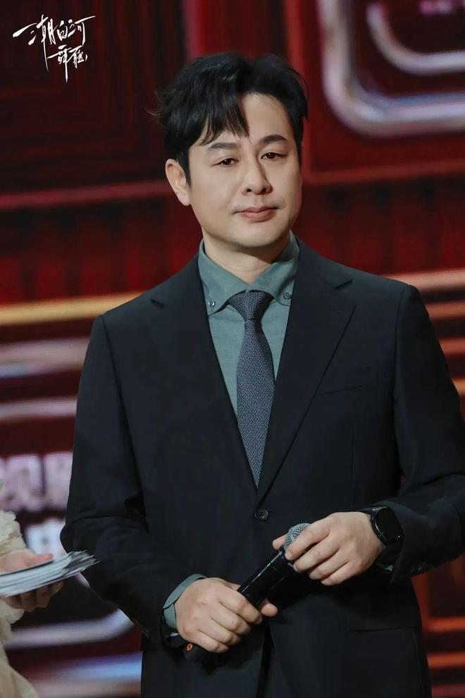 胡歌、张颂文同台不同框，马伊琍流泪，游本昌笑解尴尬