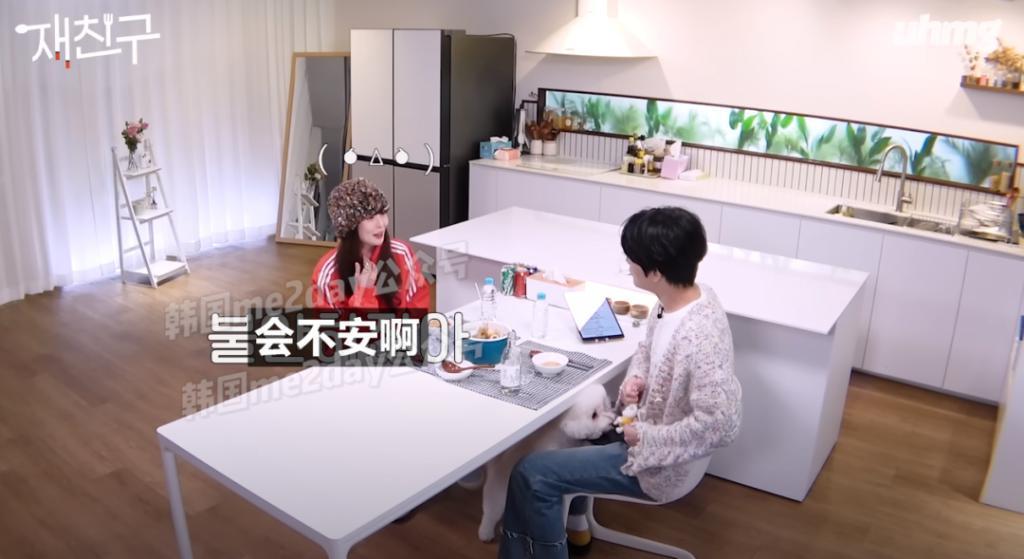 两位顶流男女爱豆喝酒喝成了好朋友？！