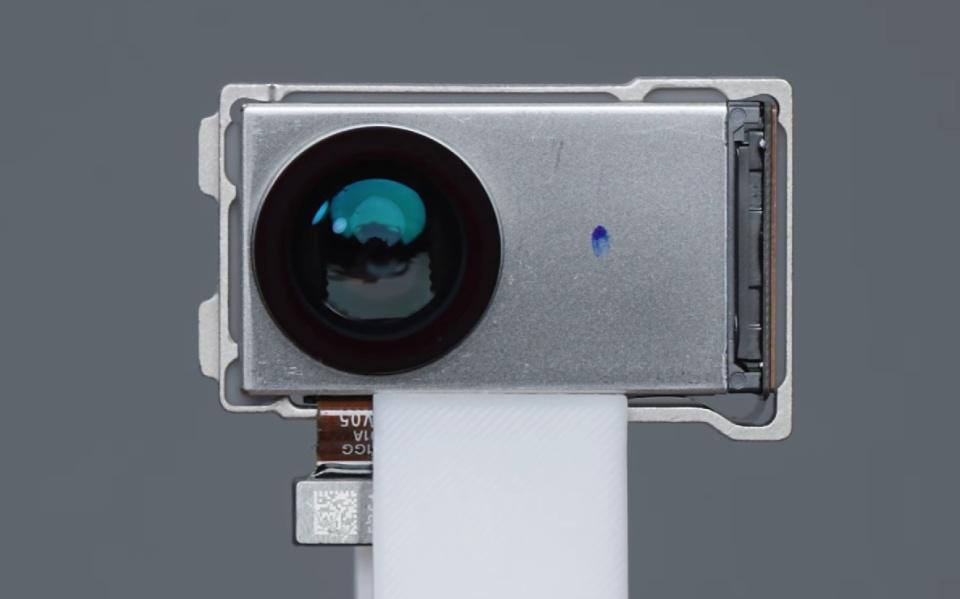 史上首次！苹果成为全球手机一哥，带动安卓机皇们卷疯了潜望镜头