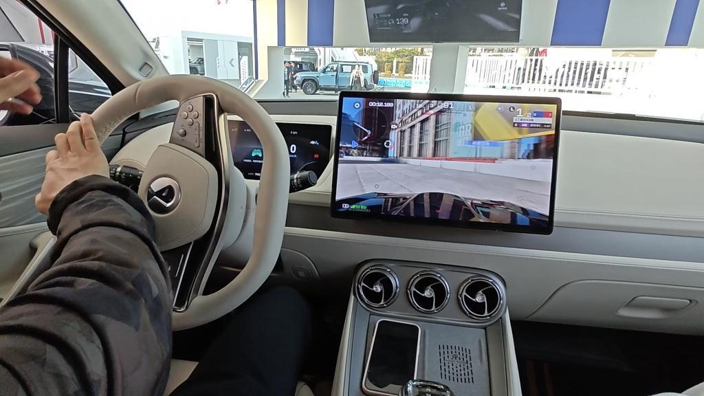 比亚迪的对手，或许只有自己