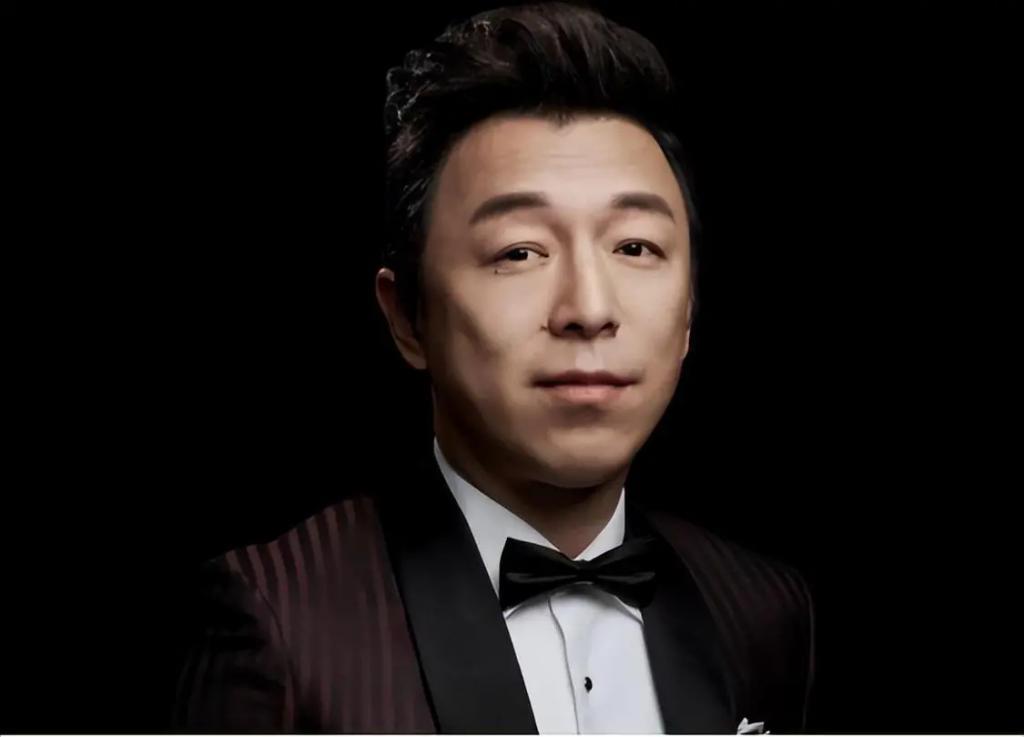 黄渤对李宇春这一挡，彻底暴露了他的人品