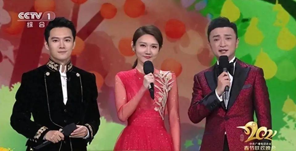 龙洋接替董卿李思思回归春晚？多次犯错仍稳坐央视一姐宝座