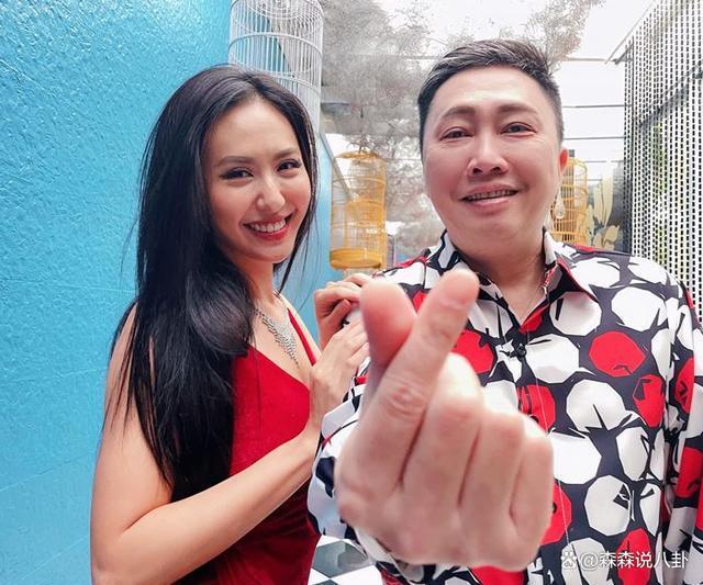 55岁赵正平娶小22岁空姐，宣布2亿台币财产全记女方名下