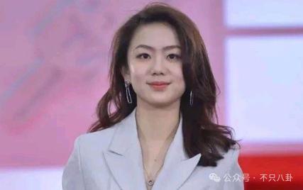 这么甜的一对情侣，是分手还是闹矛盾啦？！