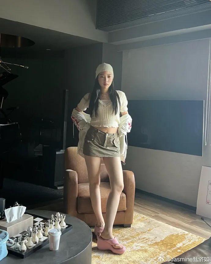 陈奕迅19岁女儿居然美翻全网：汤唯的脸，刘雯的身材！？