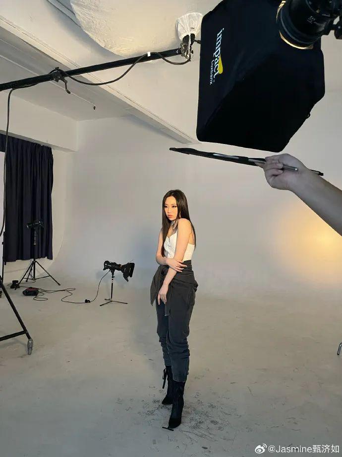 陈奕迅19岁女儿居然美翻全网：汤唯的脸，刘雯的身材！？