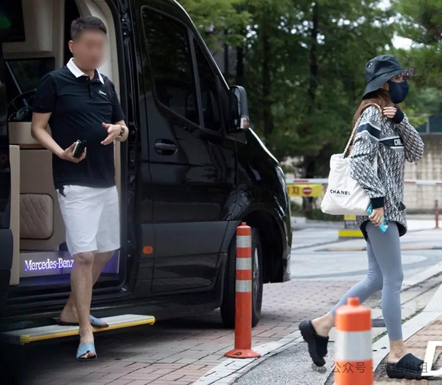 女星暴瘦至37kg！曾收诈骗犯前男友2.5亿生活费？