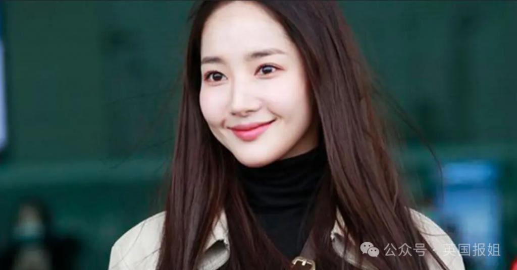 女星暴瘦至37kg！曾收诈骗犯前男友2.5亿生活费？