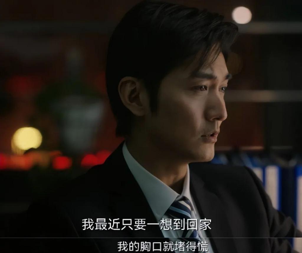 别再尬演情妇了！这是迷倒男人该有的皮囊？