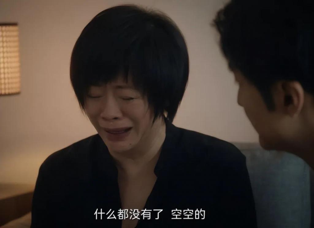 别再尬演情妇了！这是迷倒男人该有的皮囊？