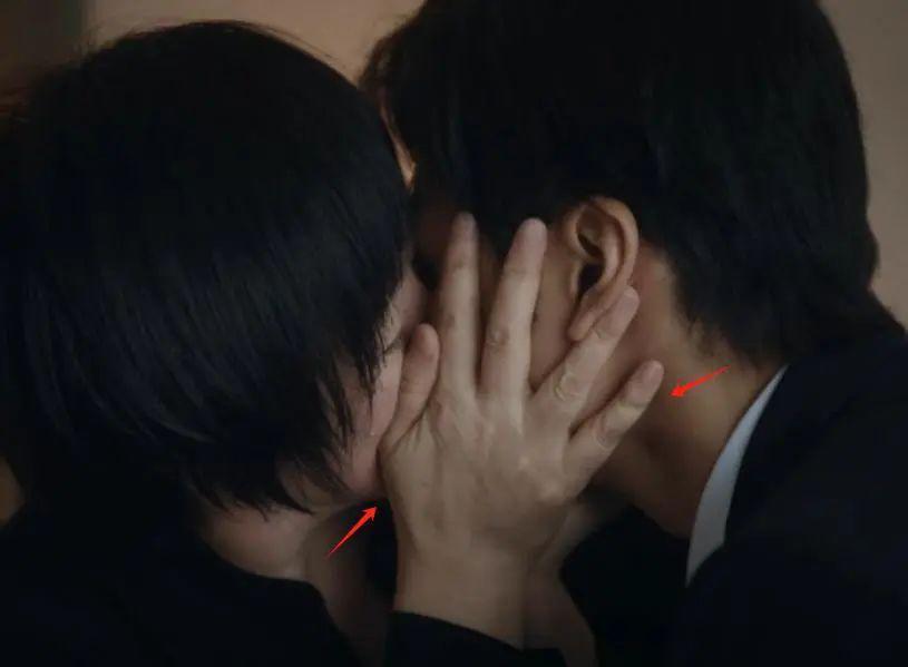 别再尬演情妇了！这是迷倒男人该有的皮囊？