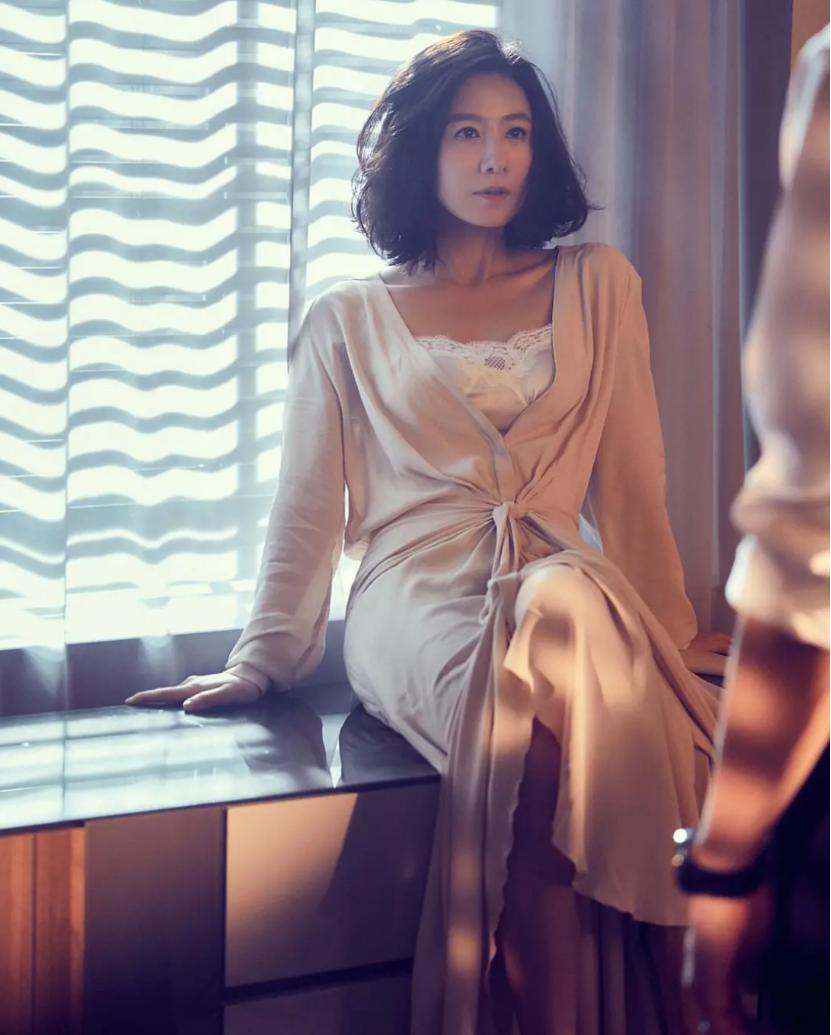 年度出轨大剧烂尾，小三竟然笑到最后