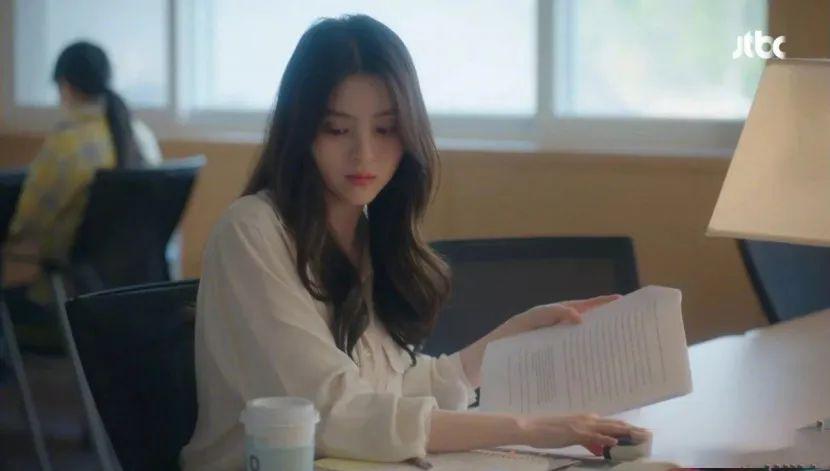 年度出轨大剧烂尾，小三竟然笑到最后