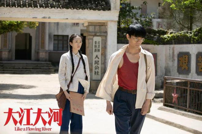 等了4年，《大江大河3》开局“爆头”，不输前两部？