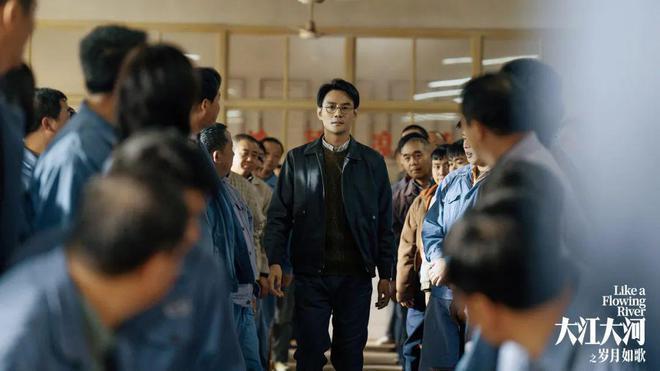 等了4年，《大江大河3》开局“爆头”，不输前两部？