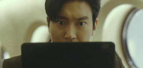 抱歉，他值得被骂