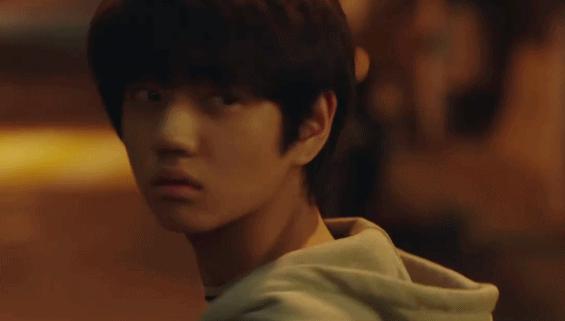 抱歉，他值得被骂