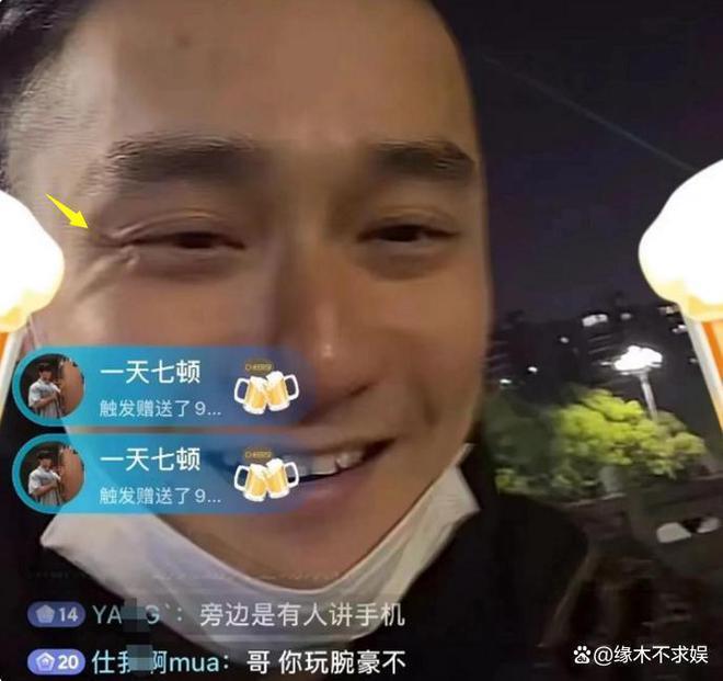 蒋劲夫6年前片酬6900万，被扒穿LV去送外卖，衣服7万多