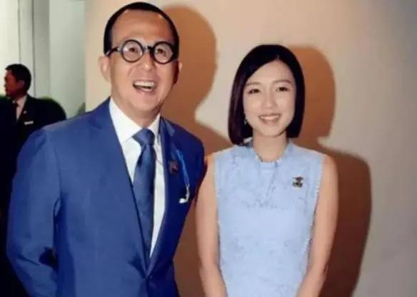 李泽楷女友众多，为何只让学历的最低梁洛施给他生了儿子？