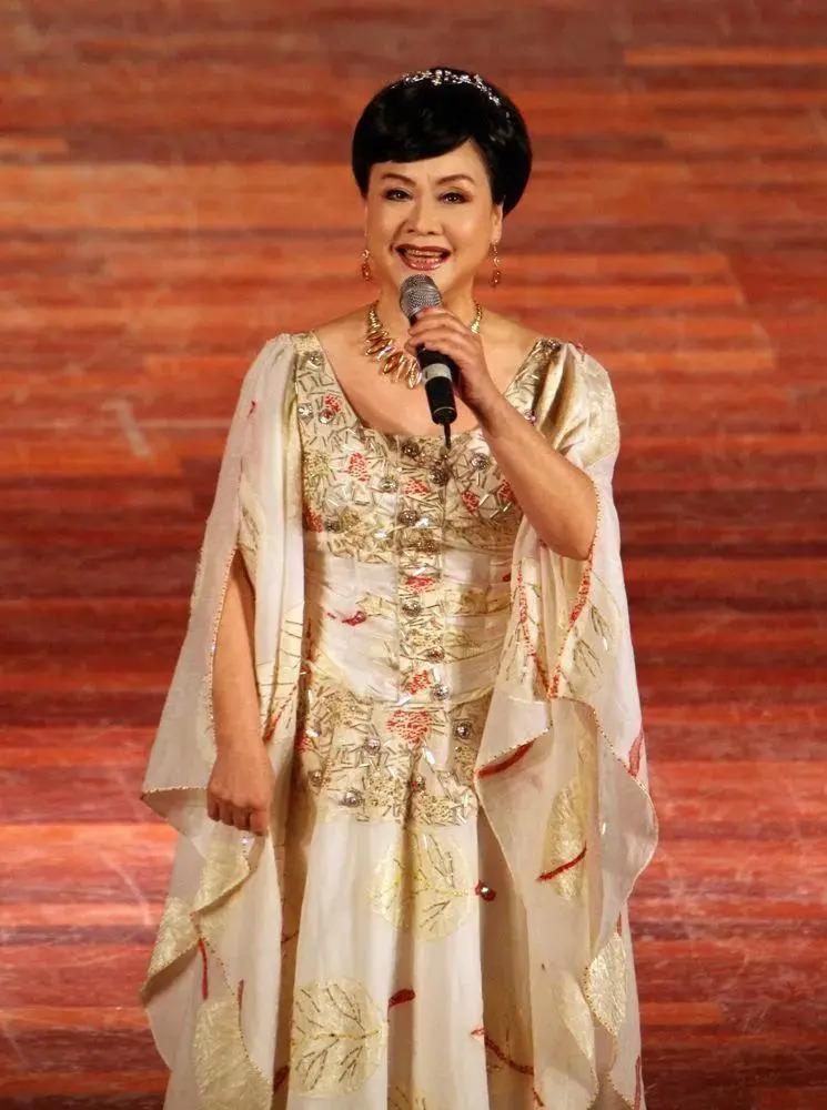 李谷一：初婚嫁给恩师，二婚嫁给粉丝，两任丈夫已离世