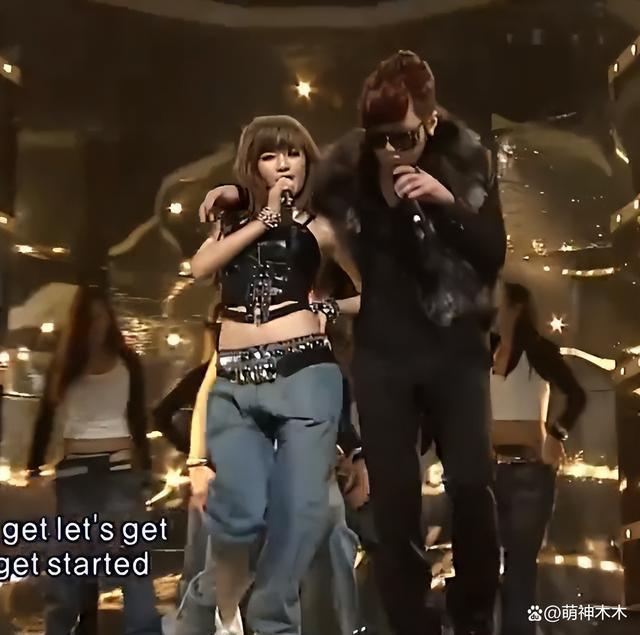 泫雅大方认爱！官宣和男星龙俊亨恋情，晒出牵手照高调点赞