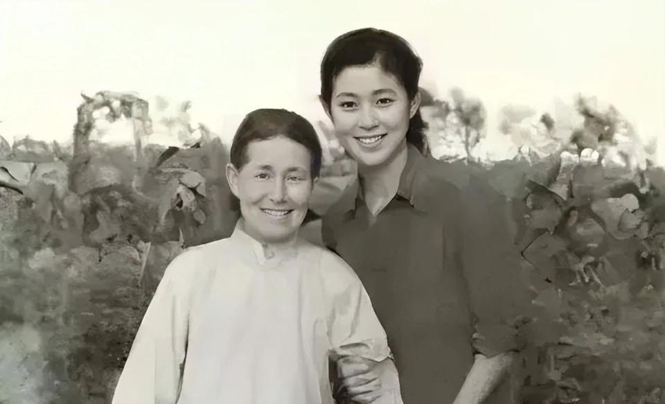 倪萍否认整容，五段感情大多被辜负，为儿子看病倾家荡产