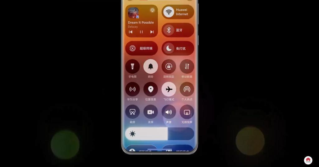 华为鸿蒙星河版系统界面亮相：HarmonyOS NEXT 全新控制中心、多彩配色
