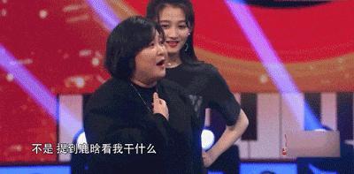 贾玲“整容式”近照曝光：暴瘦100斤，她竟变这样了…