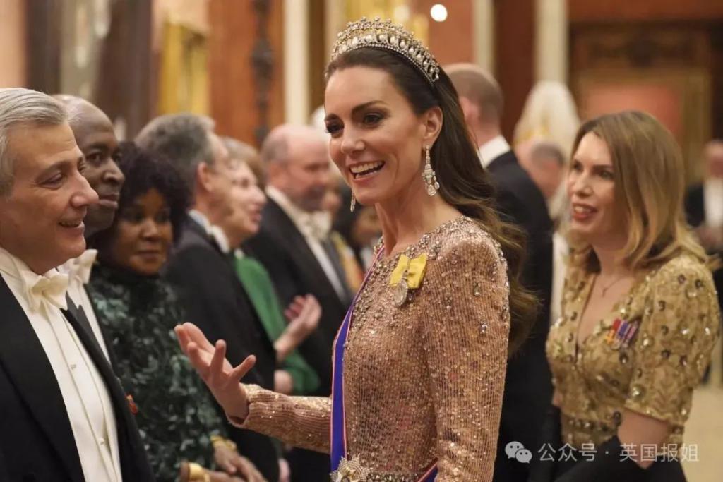 英王室危？查尔斯入院，同天曝凯特做腹部大手术？