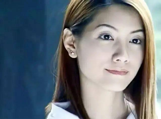 次次都艳压女主，但就是火不了？