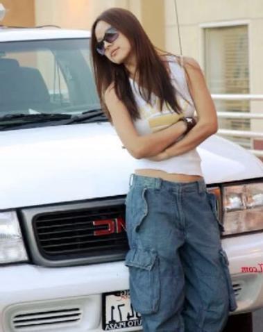 40岁后的李孝利，怎么比性感时期还圈粉