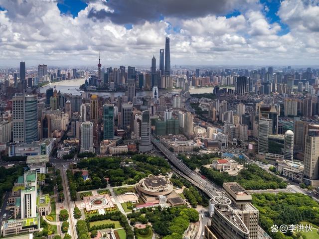 李立群吐槽王家卫《繁花》：拍摄经验不足，让我看不懂