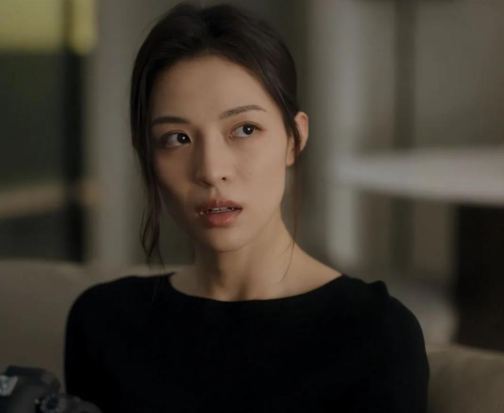 当钟楚曦和江疏影站一起，我才明白骨相美和皮相美的区别