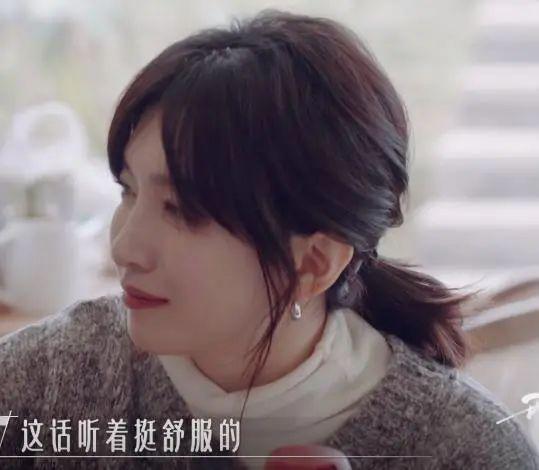 当钟楚曦和江疏影站一起，我才明白骨相美和皮相美的区别