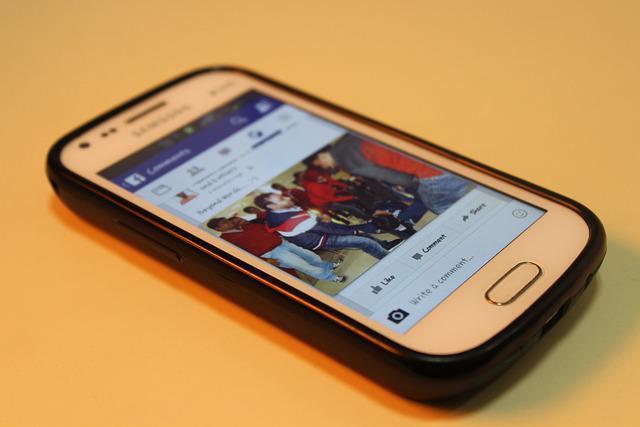 美《消费者报告》：每个Facebook用户的数据会与超2000家公司共享