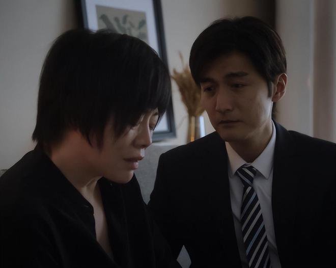 54岁沈严翻车了？满脸褶子的“情妇”，观众直呼辣眼睛