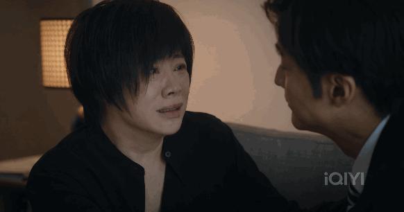 54岁沈严翻车了？满脸褶子的“情妇”，观众直呼辣眼睛