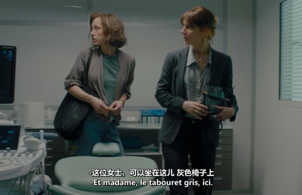 郑爽之后，她也因为代孕塌房了？