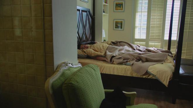 《我的前半生》贺涵陪唐晶去医院生产，龙凤胎宝宝出生