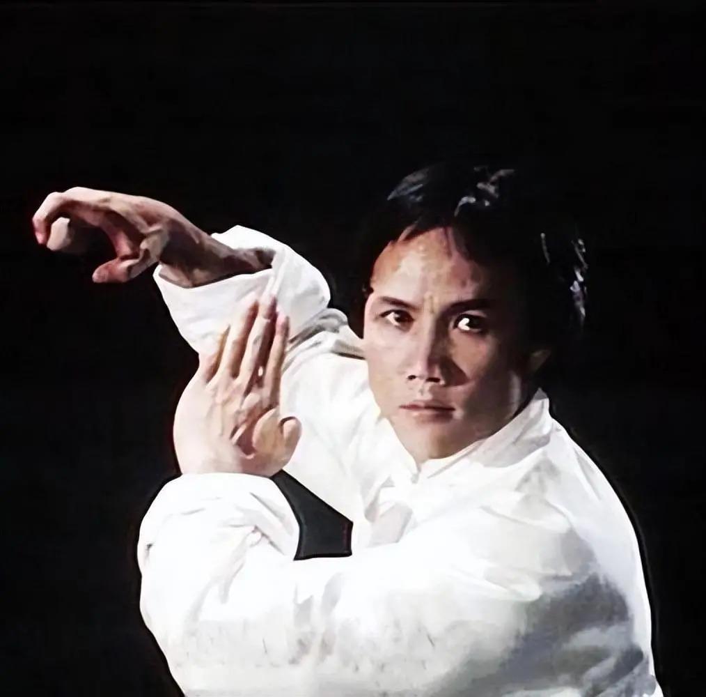 曾因赵雅芝剃度出家的“霍元甲”，如今只是一72岁普通老头