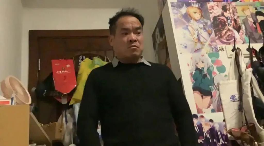 3块钱的礼物，给她高兴坏了？