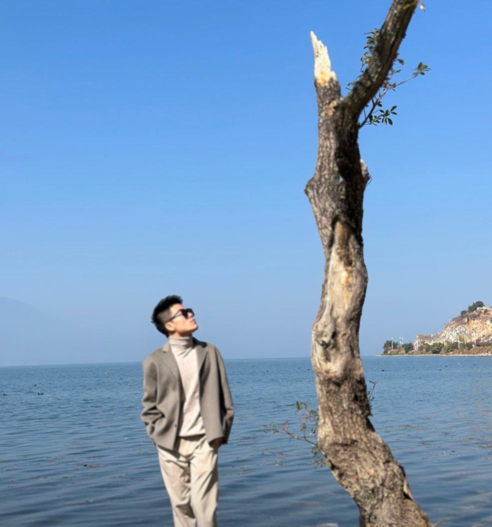 3天2亿，董宇辉赢了，他翻车了