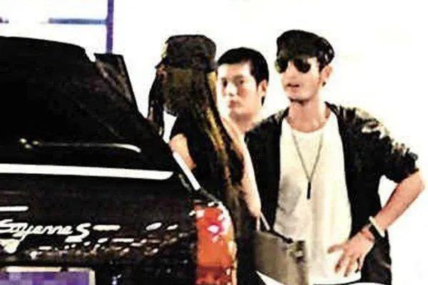 杨颖，复出无望